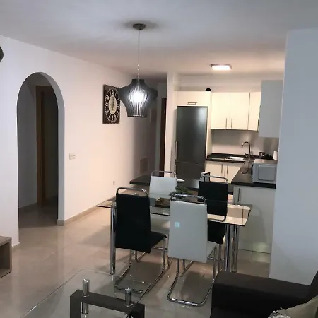 Διαμέρισμα La Perla Medano 1 *